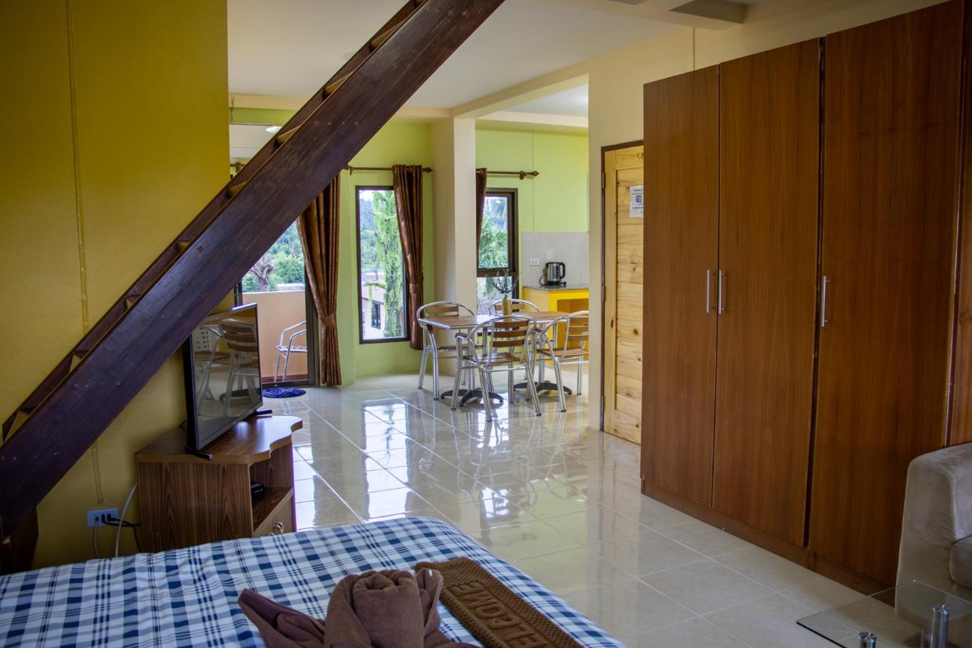 Thai Life Guesthouse Khaolak خاو لاك المظهر الخارجي الصورة