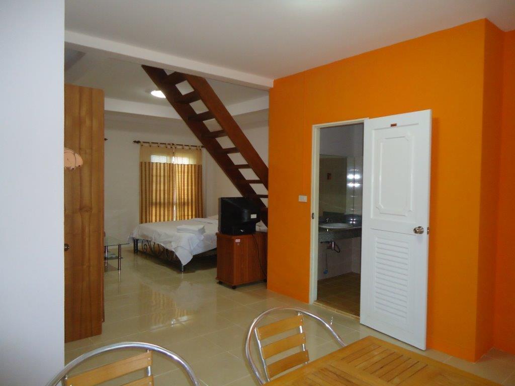 Thai Life Guesthouse Khaolak خاو لاك المظهر الخارجي الصورة